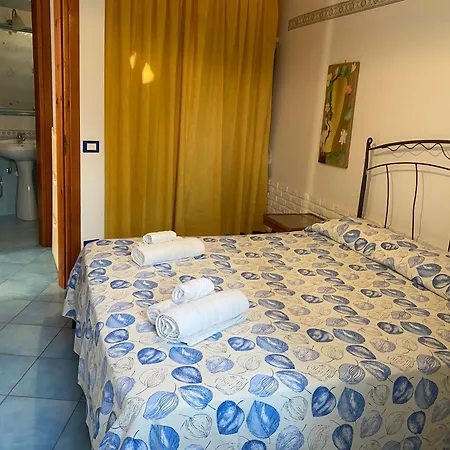 Adelina, La Tua A Ischia! * Искья