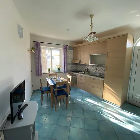 Holiday home Adelina, La Tua A Ischia! Ischia